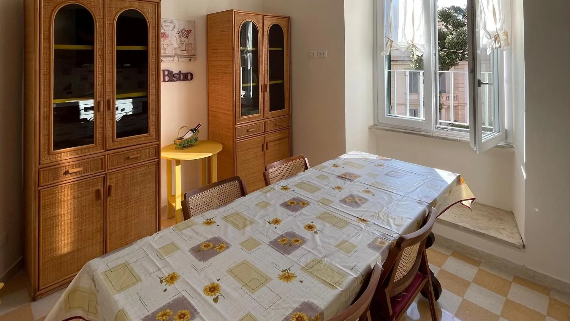 Apartment Domus Claudia San Giovanni Rome Italy